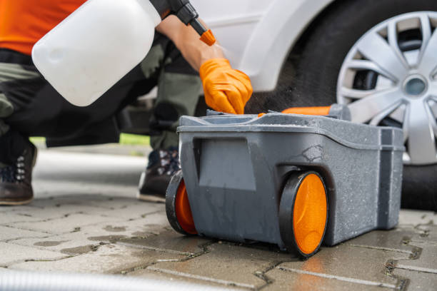 Best Porta potty delivery and setup  in West Orange, TX